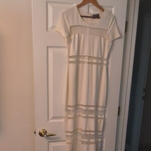 Elegant White Maxi Dress